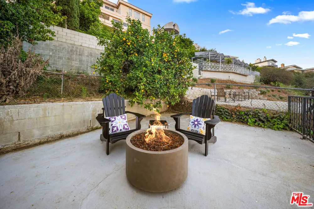 4494 Don Milagro Drive Los Angeles, CA 90008