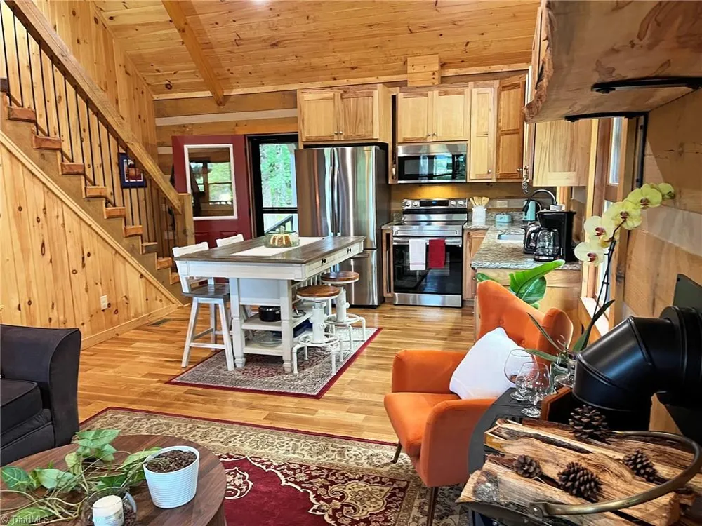 287 Hill Street Sparta, NC 28675