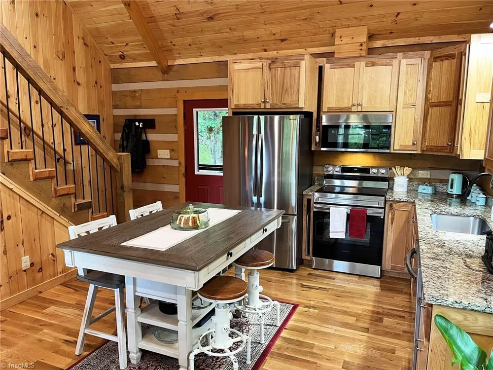287 Hill Street Sparta, NC 28675