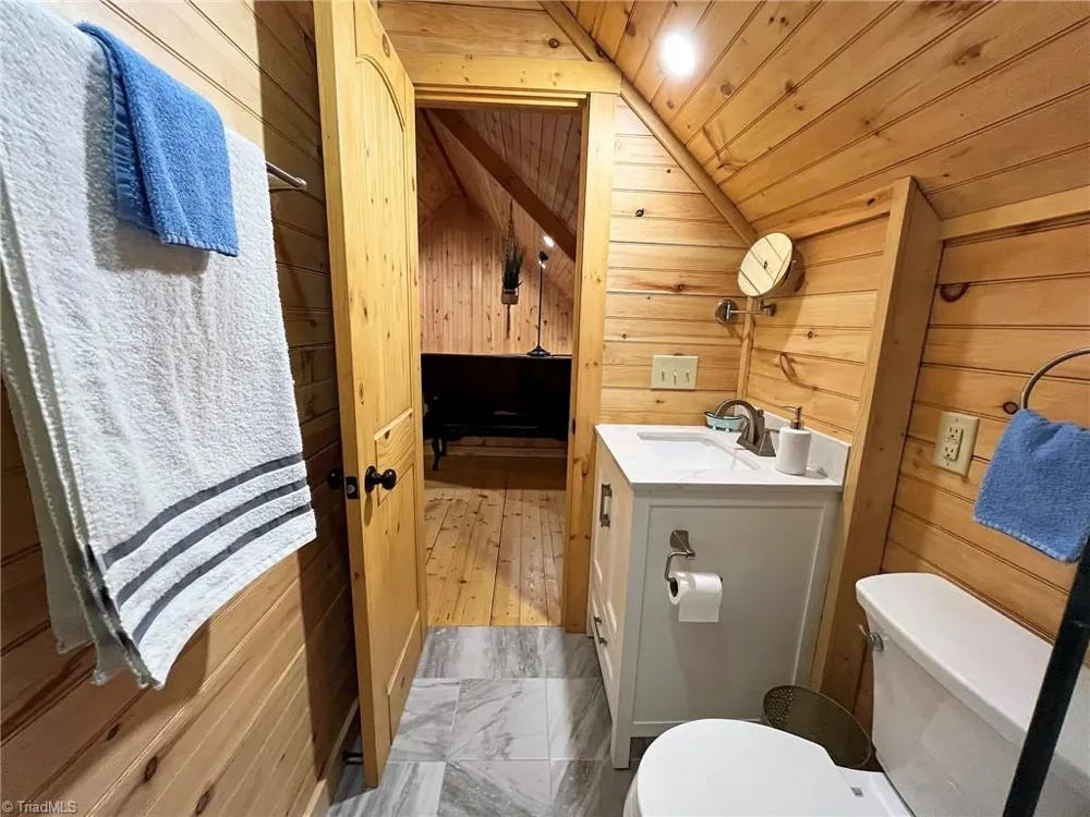 287 Hill Street Sparta, NC 28675