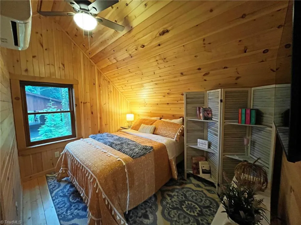 287 Hill Street Sparta, NC 28675
