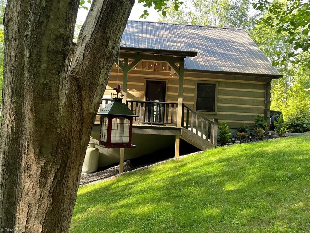 287 Hill Street Sparta, NC 28675
