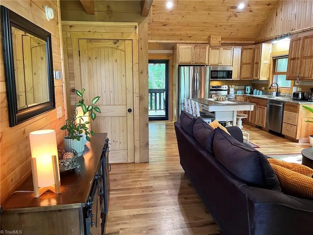 287 Hill Street Sparta, NC 28675