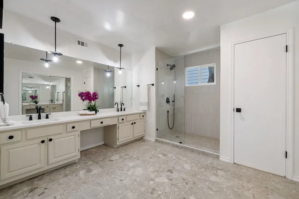 4304 Clarno Drive Austin, TX 78749