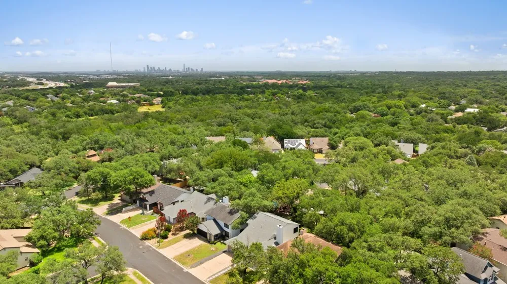 4304 Clarno Drive Austin, TX 78749