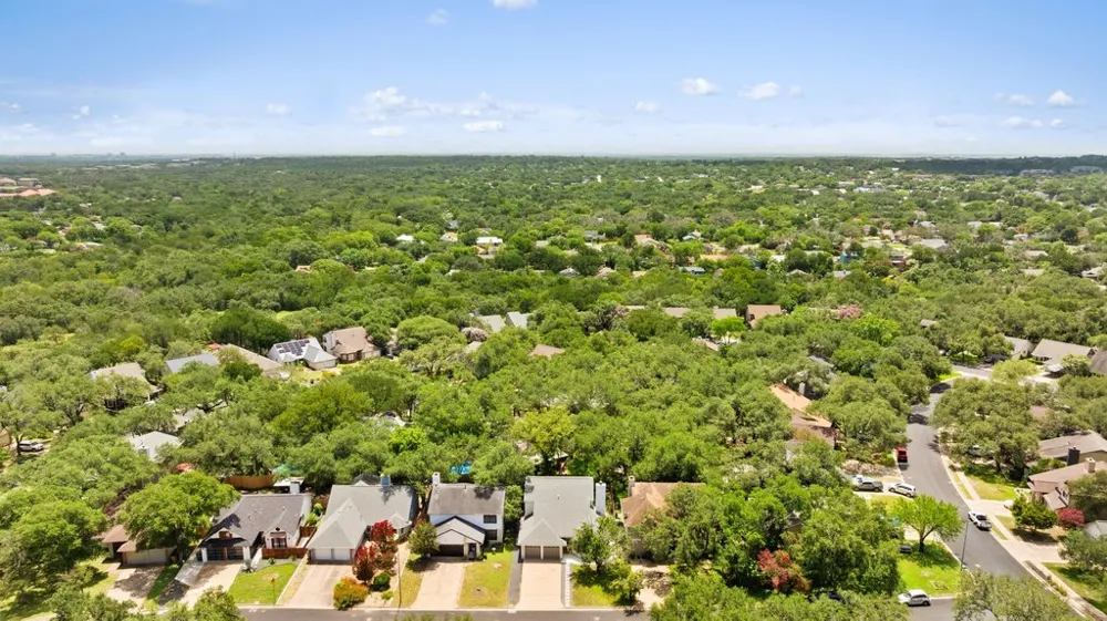4304 Clarno Drive Austin, TX 78749