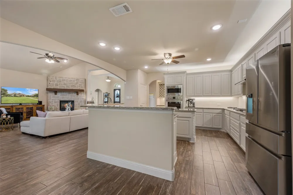 508 Ambergate Drive Shady Shores, TX 76208