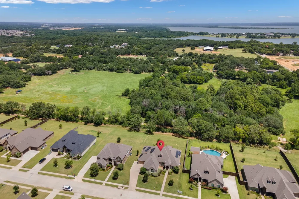 508 Ambergate Drive Shady Shores, TX 76208