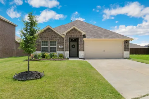 102 Sunberry Drive