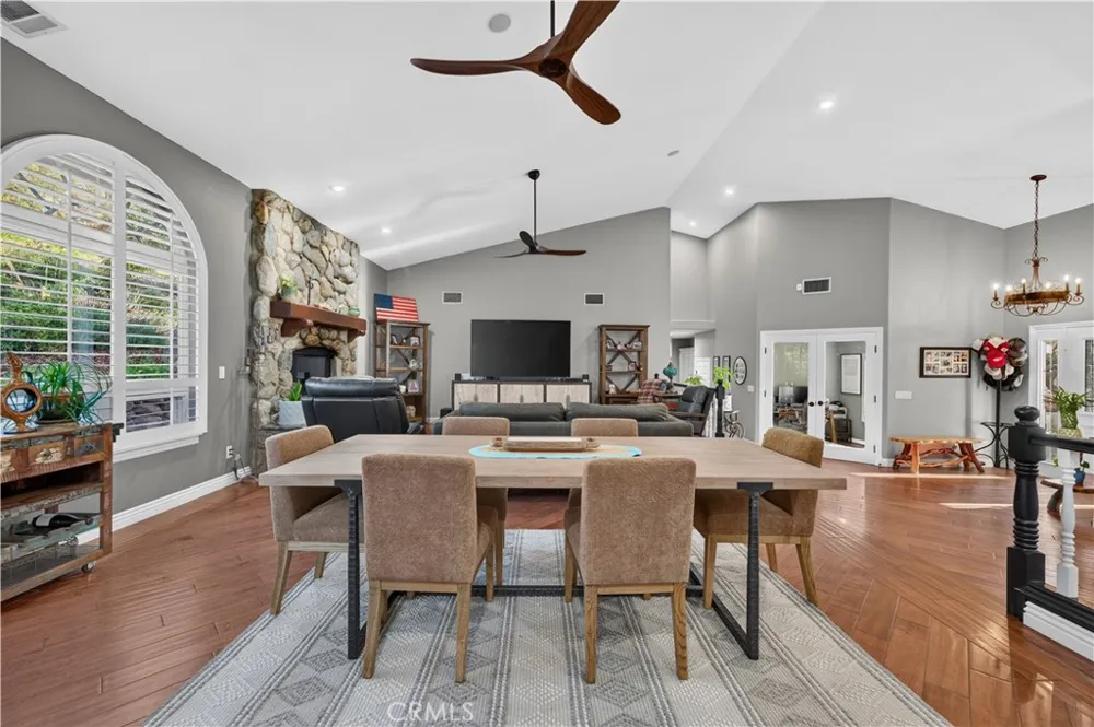 26955 Corte Cristal Temecula, CA 92590