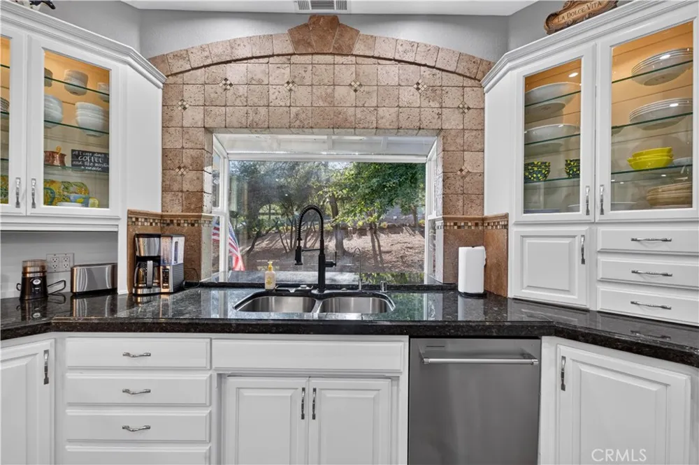 26955 Corte Cristal Temecula, CA 92590