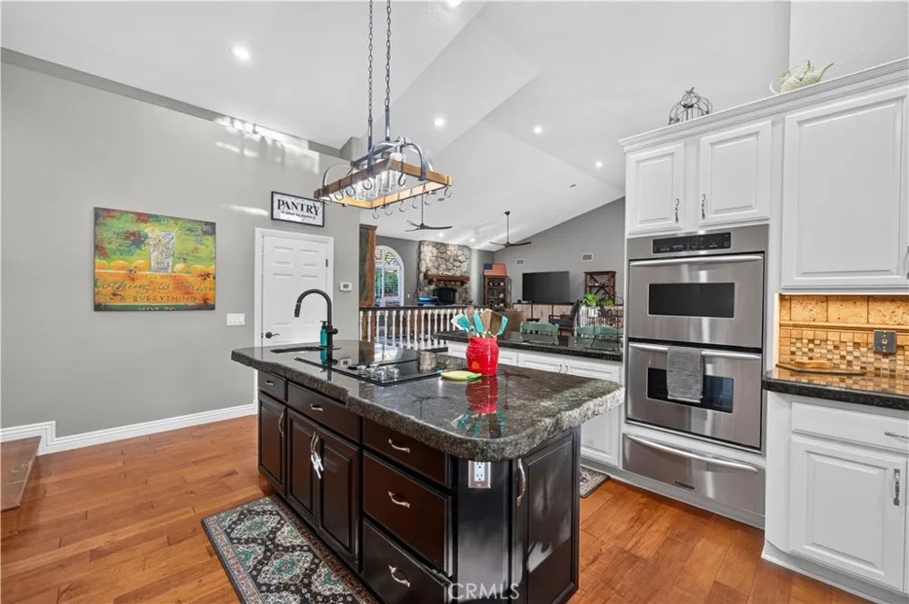 26955 Corte Cristal Temecula, CA 92590