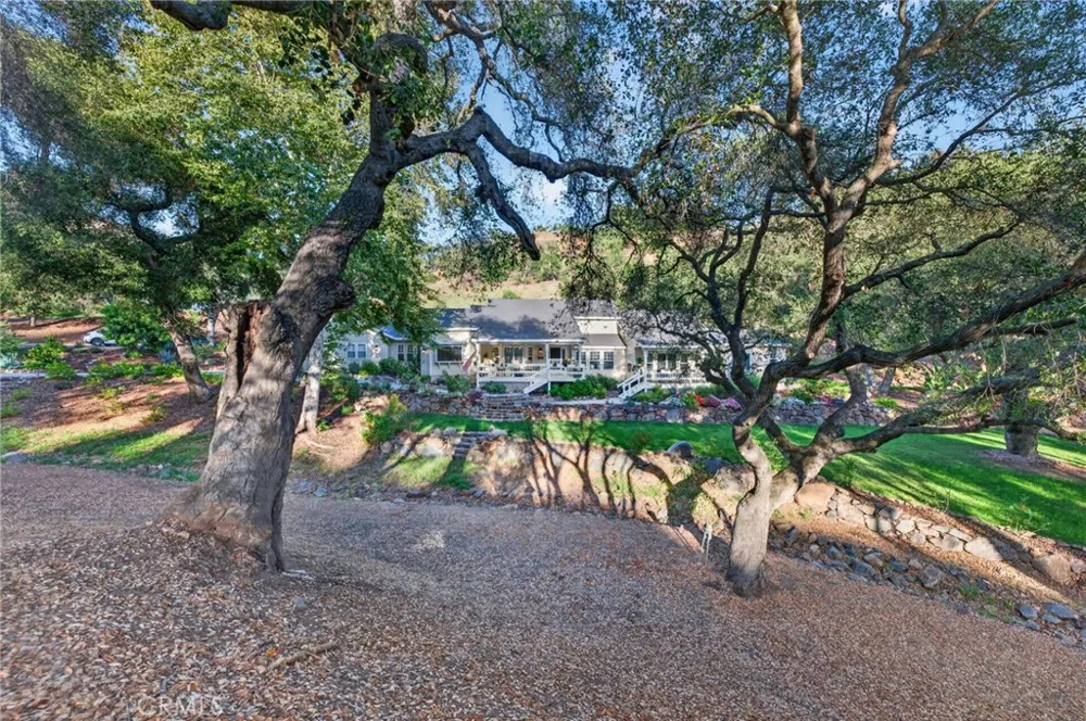 26955 Corte Cristal Temecula, CA 92590