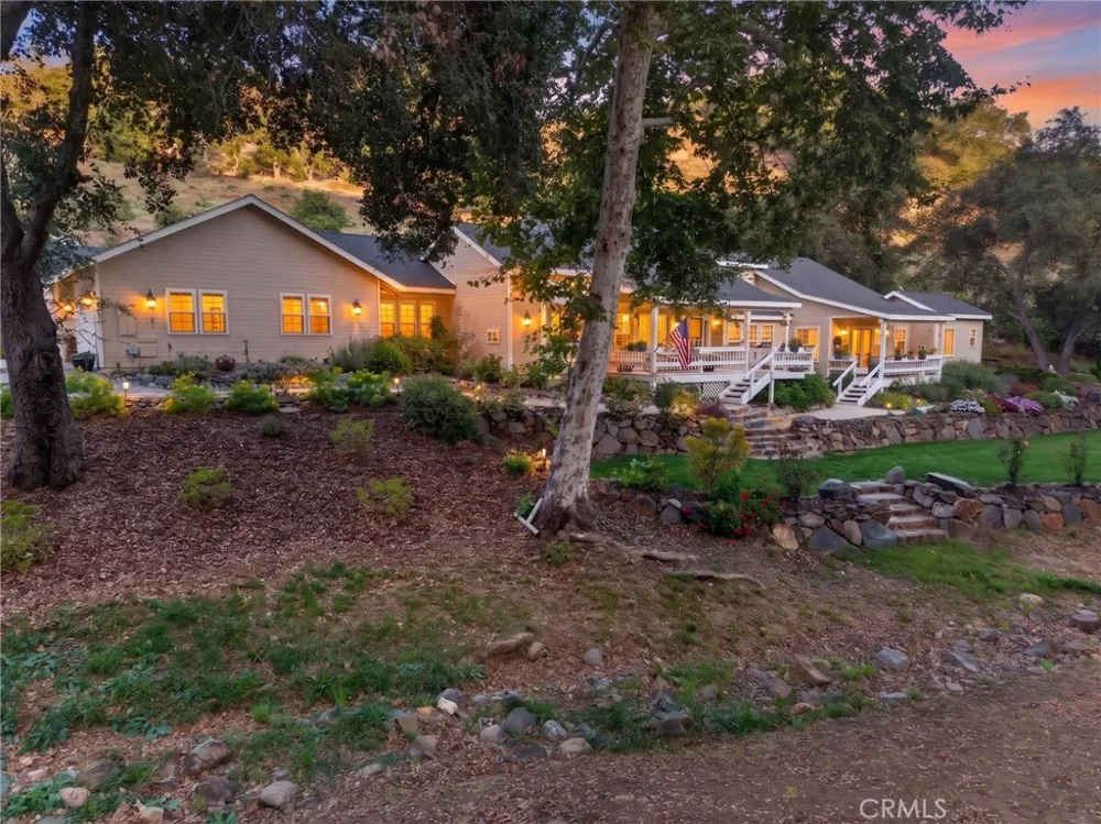 26955 Corte Cristal Temecula, CA 92590