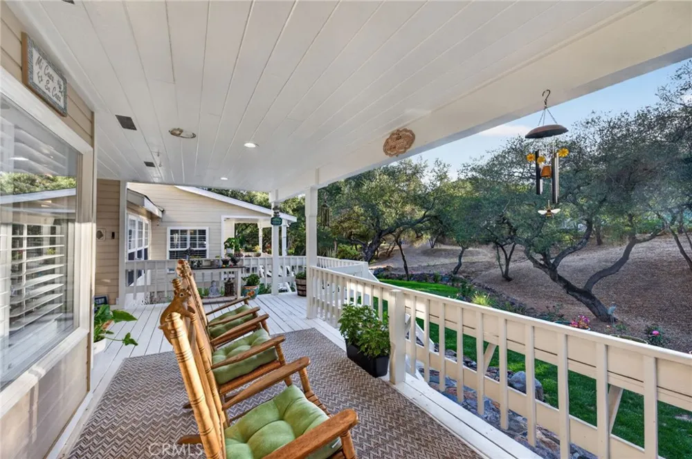 26955 Corte Cristal Temecula, CA 92590