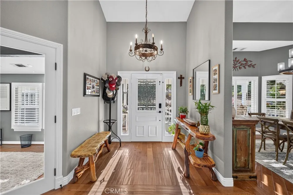 26955 Corte Cristal Temecula, CA 92590