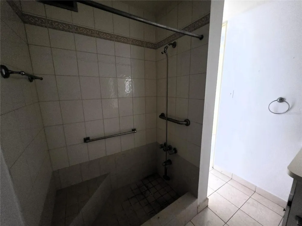 65 CALLE SANTIAGO IGLESIAS #802 San Juan, PR 00907