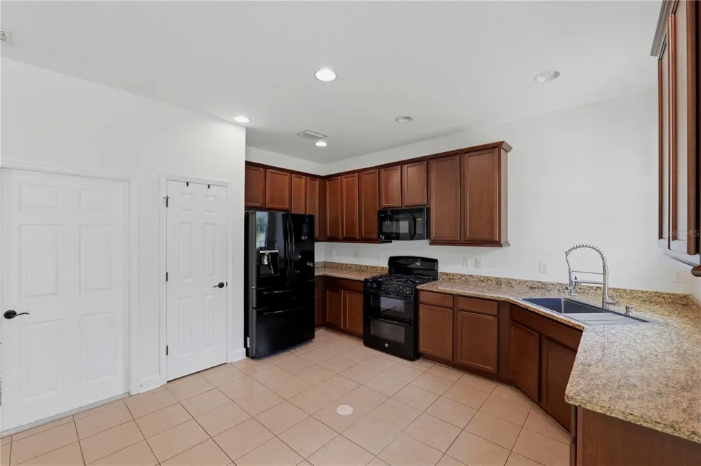 21439 SOUTHERN CHARM DRIVE Land O Lakes, FL 34637