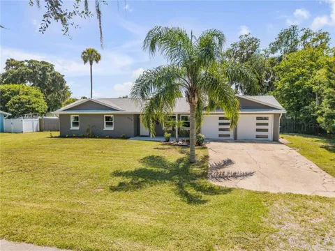 2716 KUMQUAT DRIVE