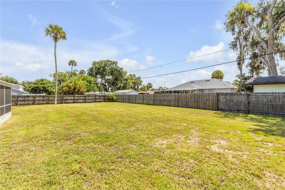 2716 KUMQUAT DRIVE Edgewater, FL 32141