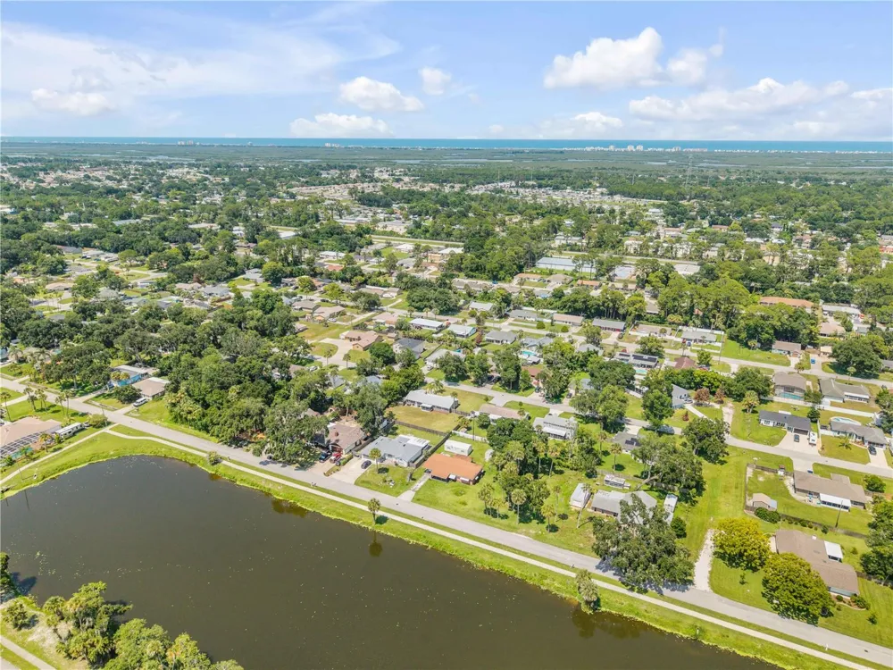 2716 KUMQUAT DRIVE Edgewater, FL 32141