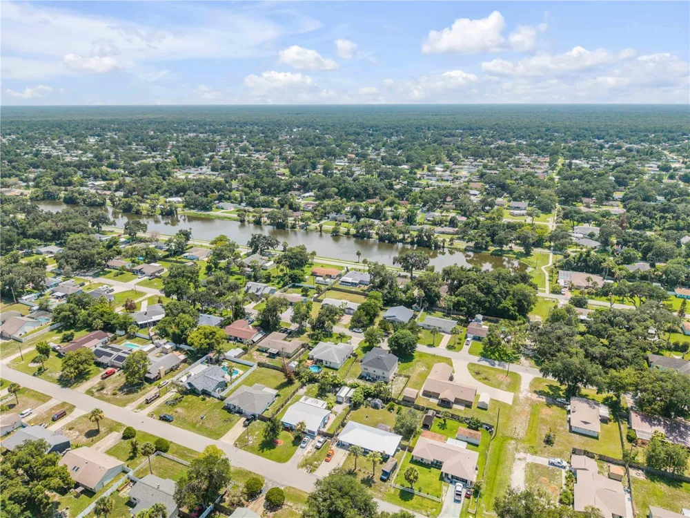 2716 KUMQUAT DRIVE Edgewater, FL 32141
