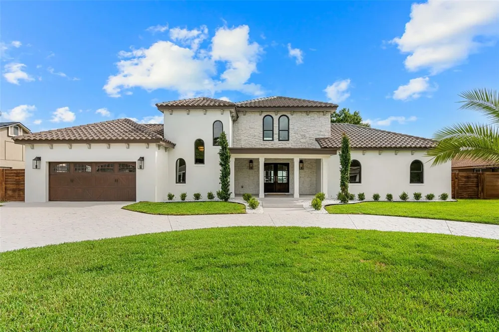 2501 TRENTWOOD BOULEVARD Belle Isle, FL 32812