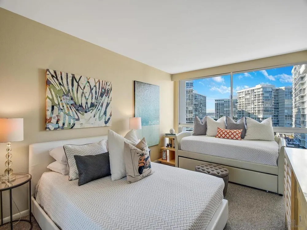 1810 Avenida del Mundo #505 Coronado, CA 92118