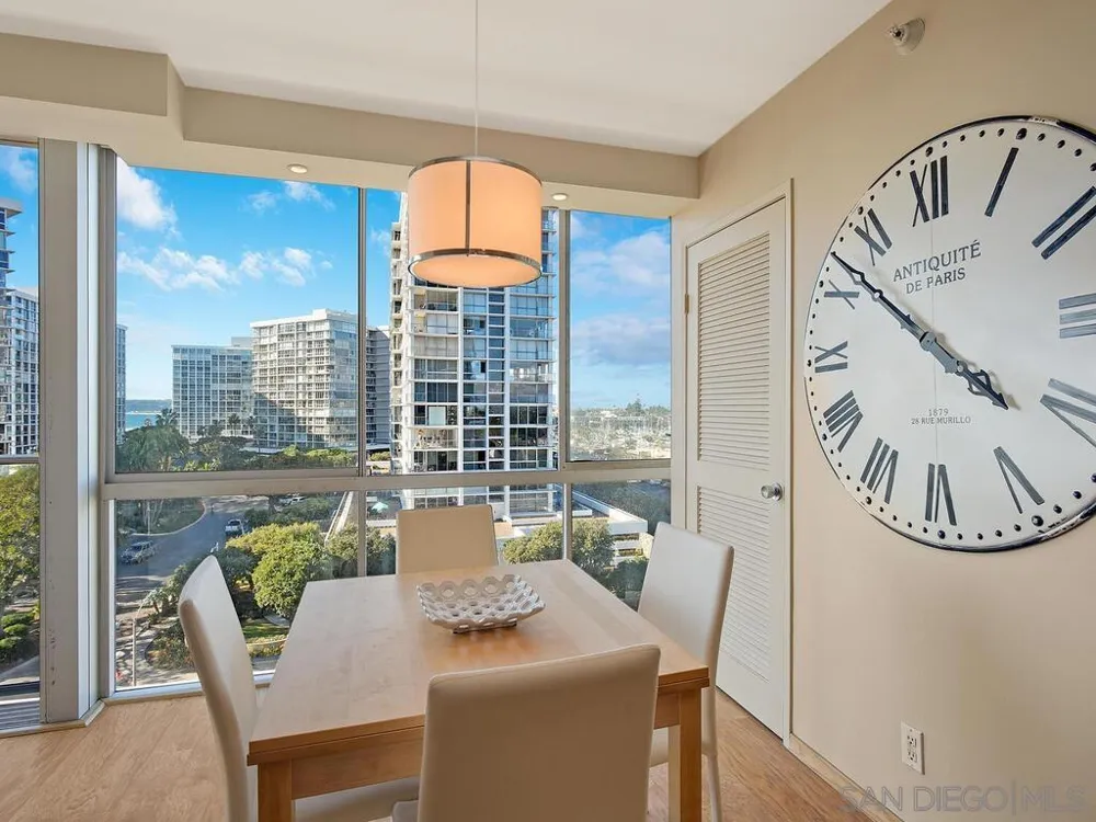 1810 Avenida del Mundo #505 Coronado, CA 92118