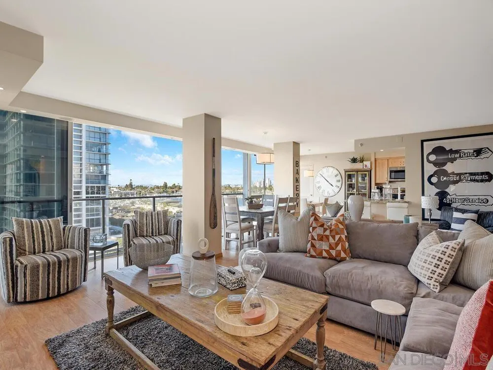 1810 Avenida del Mundo #505 Coronado, CA 92118