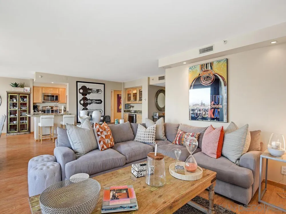 1810 Avenida del Mundo #505 Coronado, CA 92118