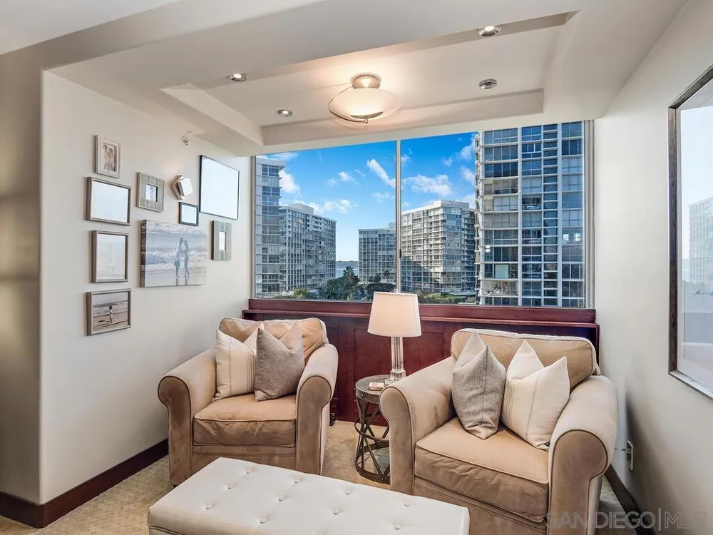 1810 Avenida del Mundo #505 Coronado, CA 92118