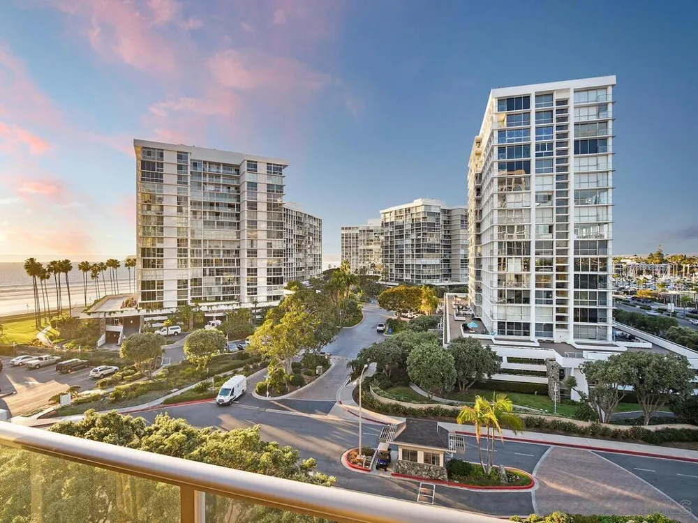 1810 Avenida del Mundo #505 Coronado, CA 92118