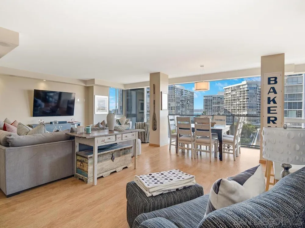 1810 Avenida del Mundo #505 Coronado, CA 92118