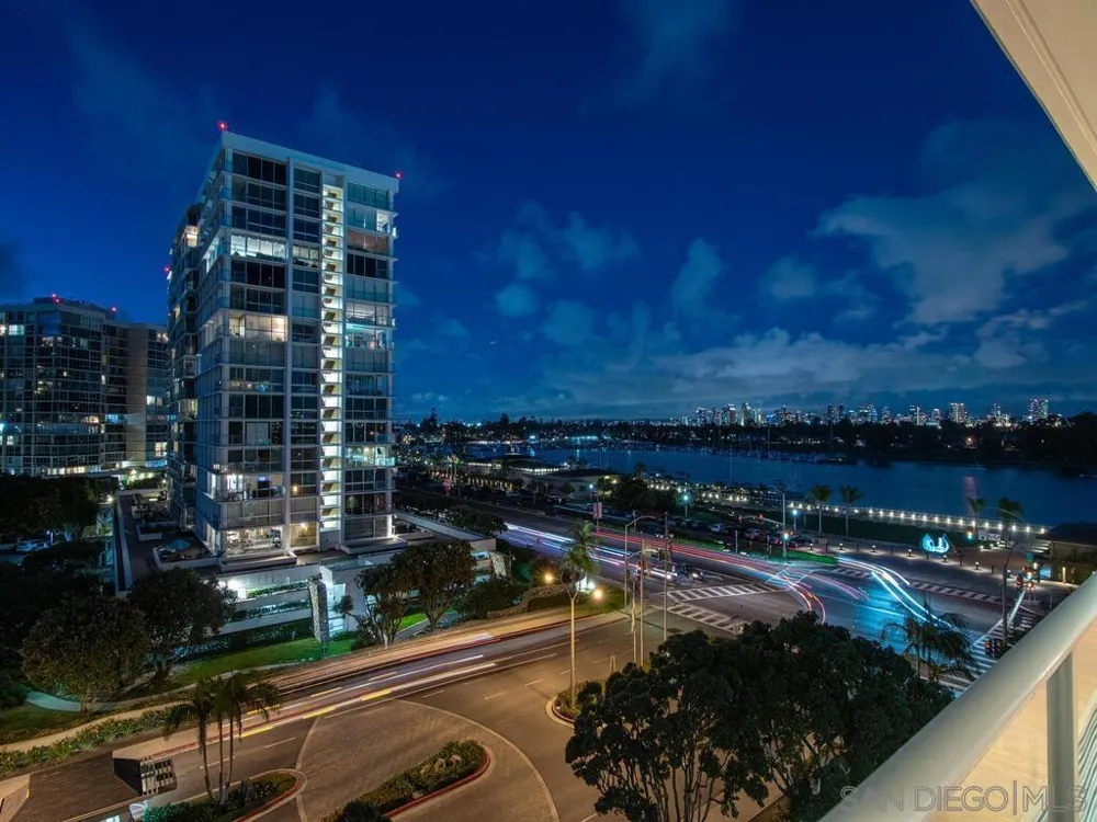 1810 Avenida del Mundo #505 Coronado, CA 92118