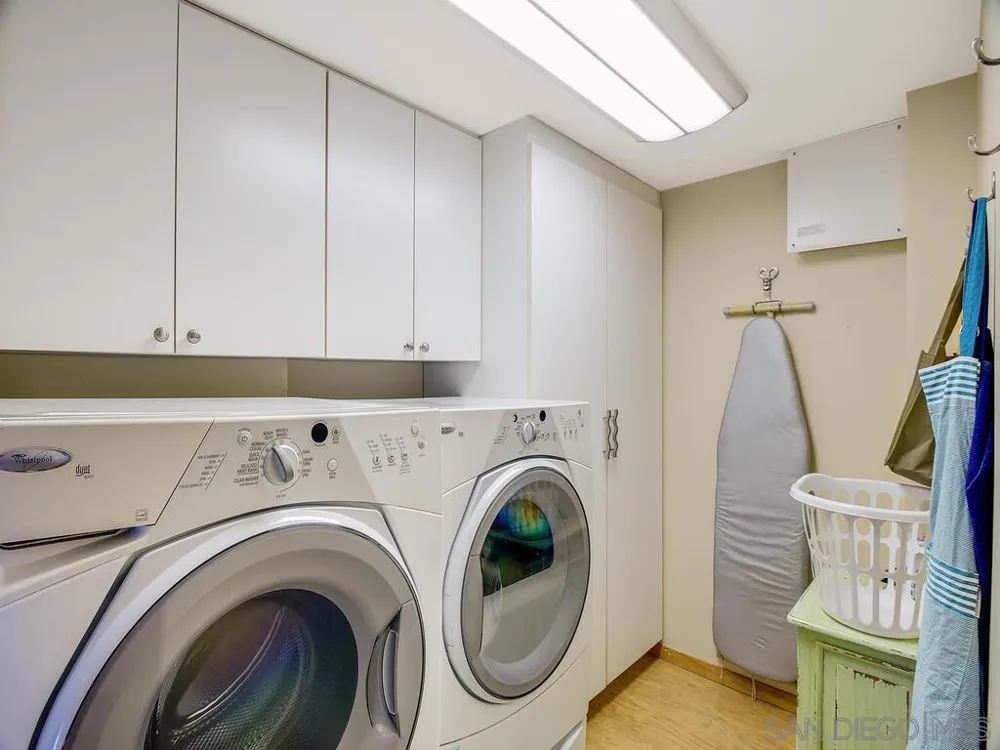 1810 Avenida del Mundo #505 Coronado, CA 92118