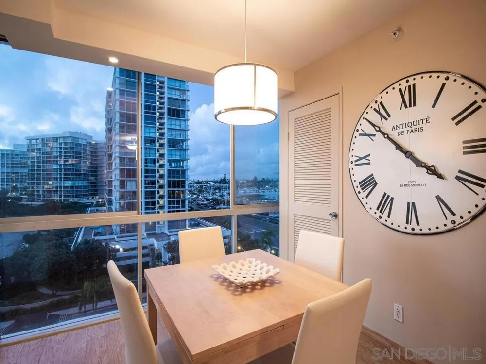 1810 Avenida del Mundo #505 Coronado, CA 92118