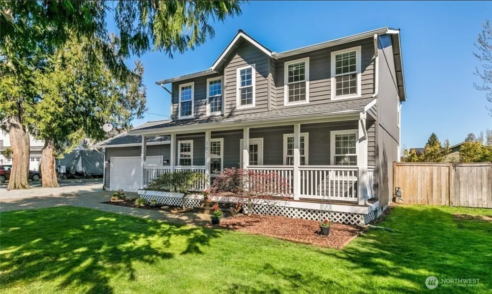 307 4th Avenue Algona, WA 98001