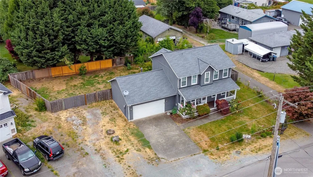 307 4th Avenue Algona, WA 98001