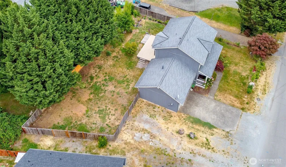 307 4th Avenue Algona, WA 98001