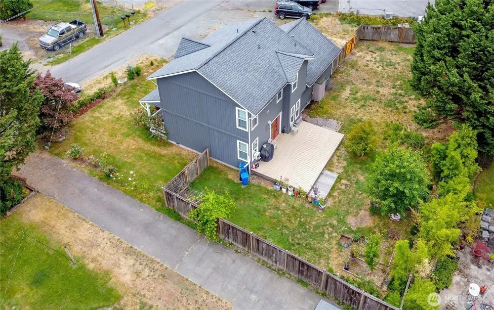 307 4th Avenue Algona, WA 98001