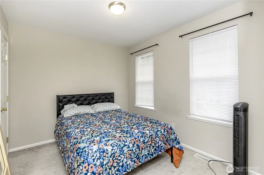 307 4th Avenue Algona, WA 98001