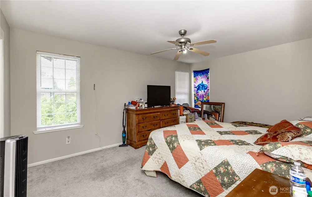 307 4th Avenue Algona, WA 98001
