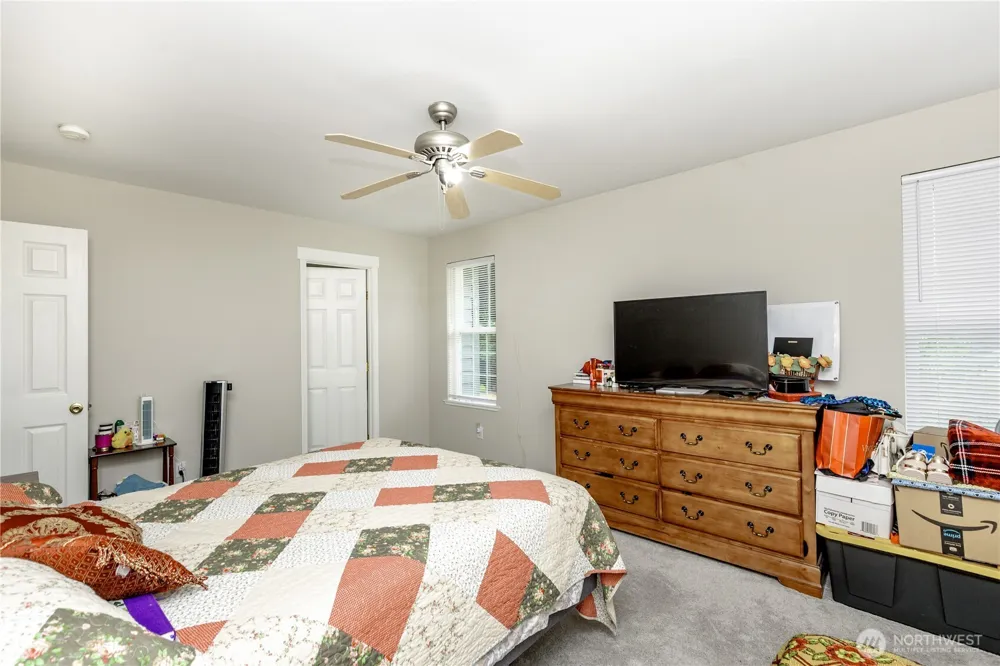 307 4th Avenue Algona, WA 98001