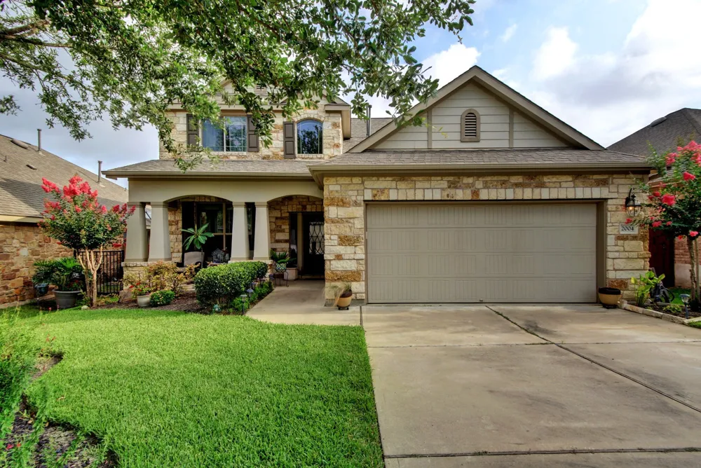 2004 Autumn Run Lane Round Rock, TX 78665