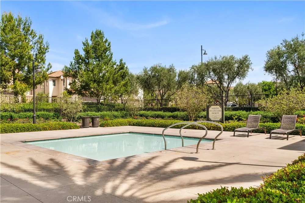 146 Dolci Irvine, CA 92602