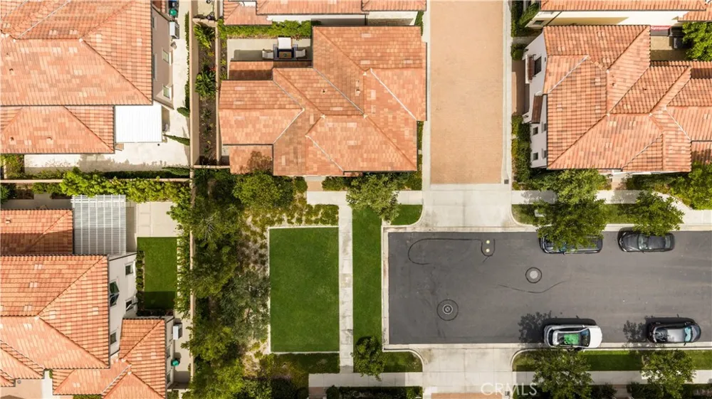 146 Dolci Irvine, CA 92602