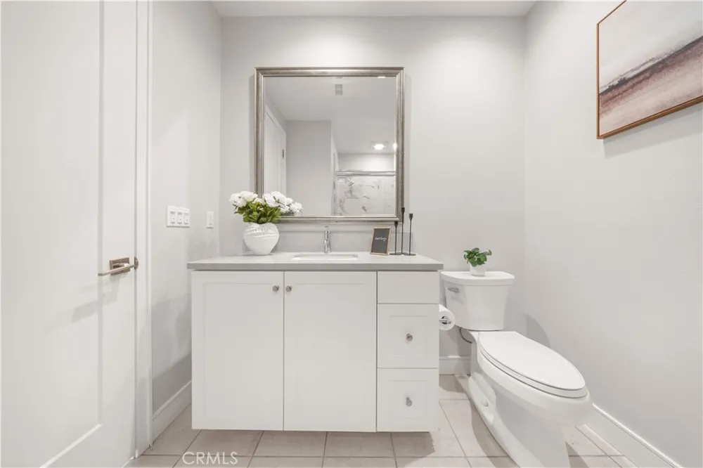 146 Dolci Irvine, CA 92602
