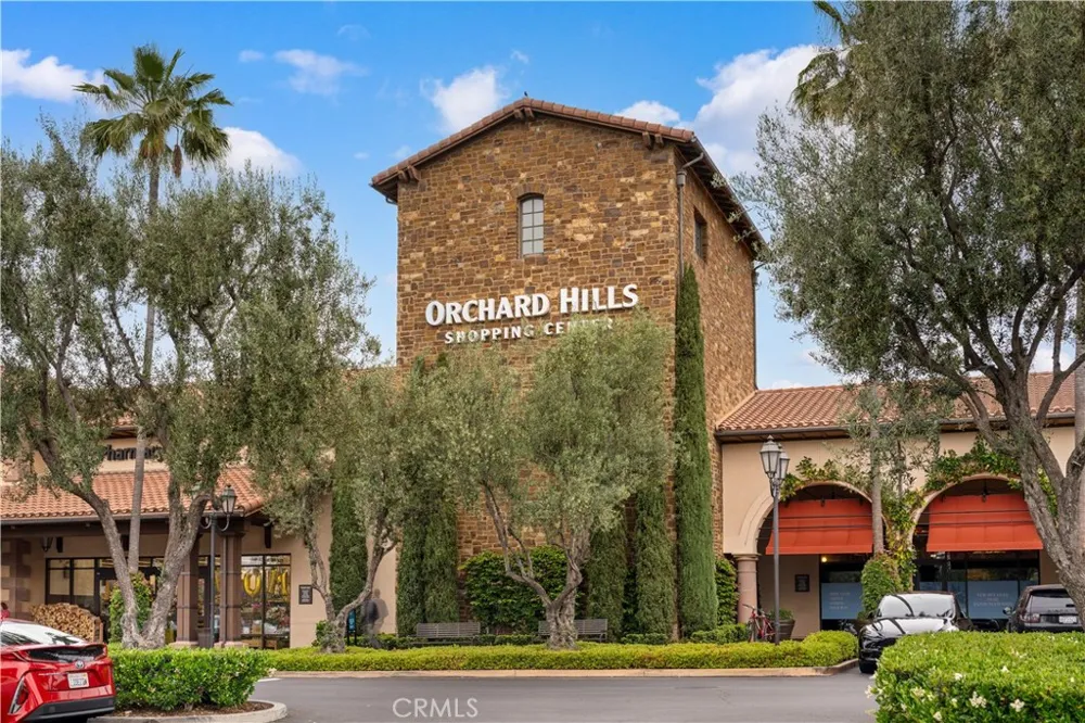 146 Dolci Irvine, CA 92602