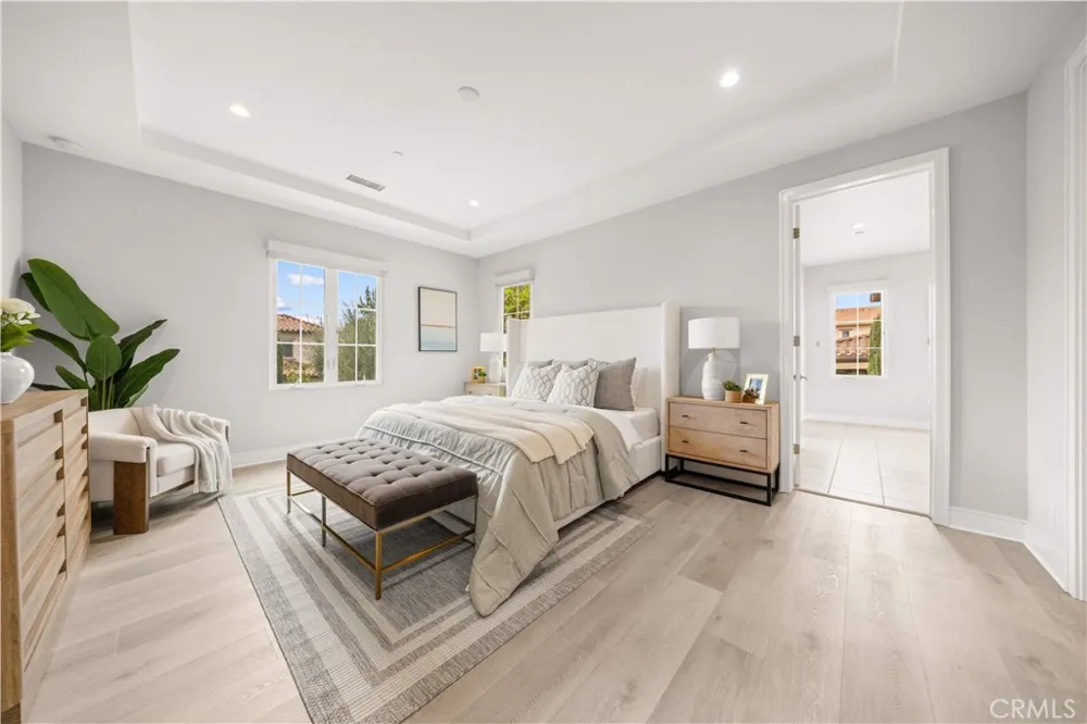 146 Dolci Irvine, CA 92602
